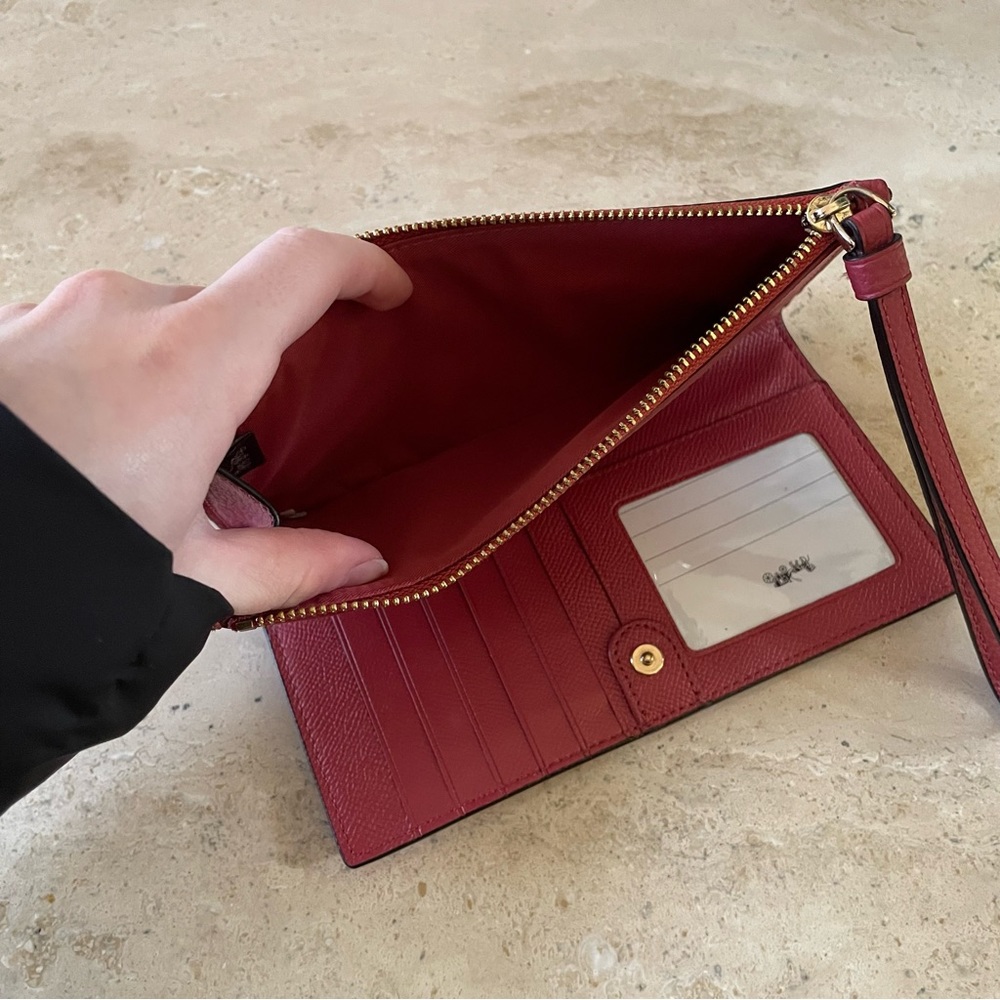 Coach Wristlet - Picture 5 of 7